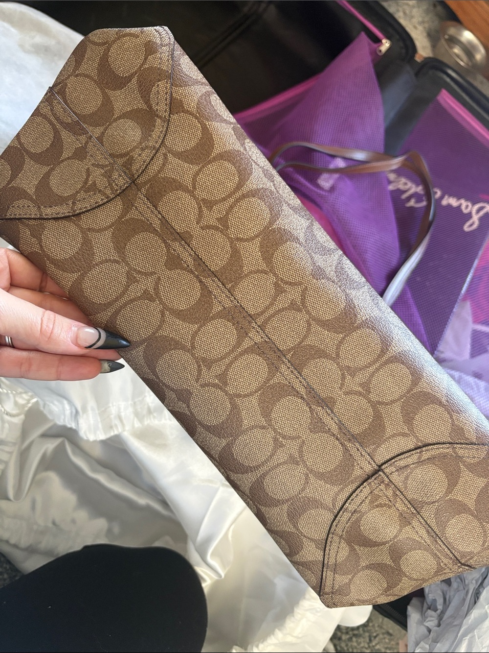 Coach Large City Tote - Picture 6 of 11
